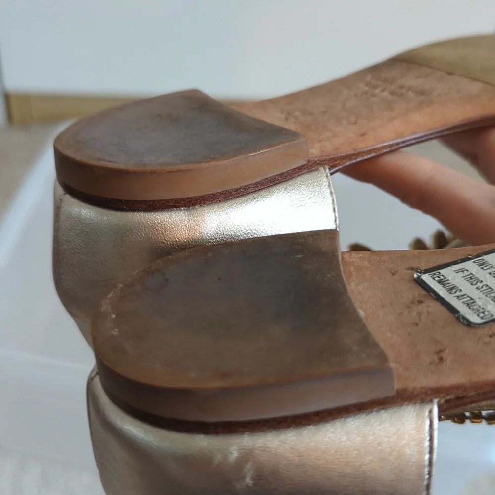 Giuseppe Zanotti Rhinestone Bridal Thong Sandals - Picture 6 of 10